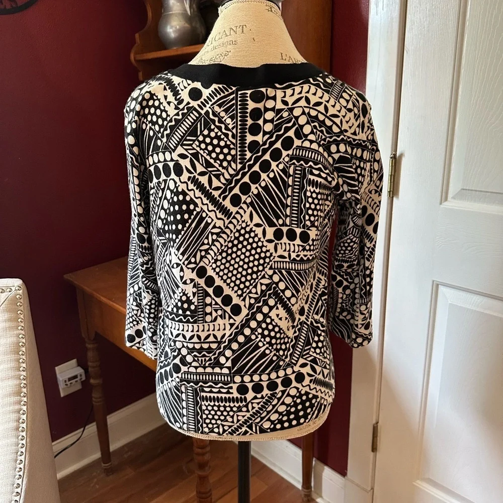 Cable & Gauge Monochrome Knit Top